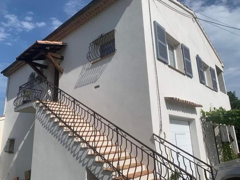 Appartement Independant Dans Villa, Entre Frejus Et St Raphael 외부 사진