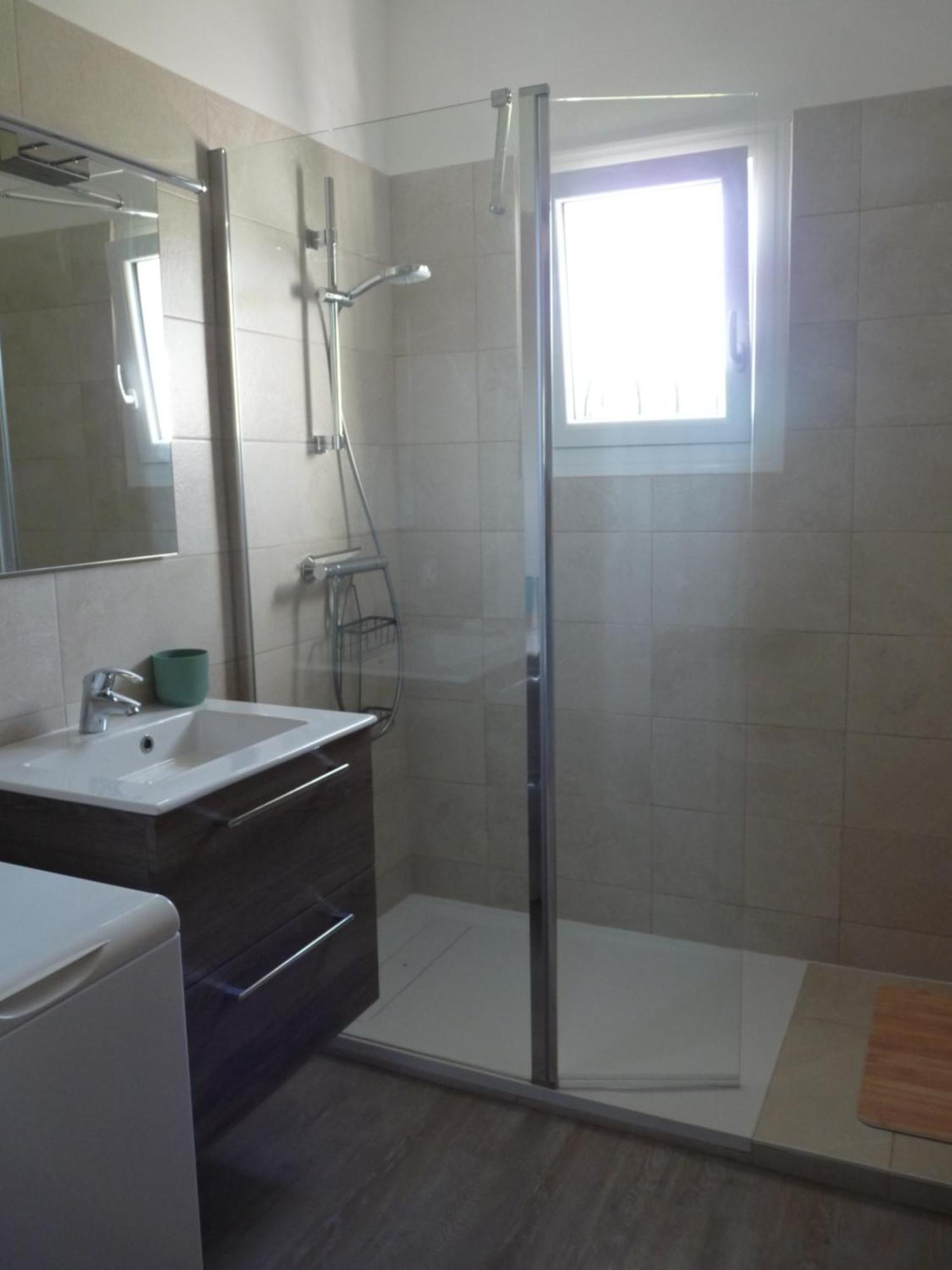Appartement Independant Dans Villa, Entre Frejus Et St Raphael 외부 사진